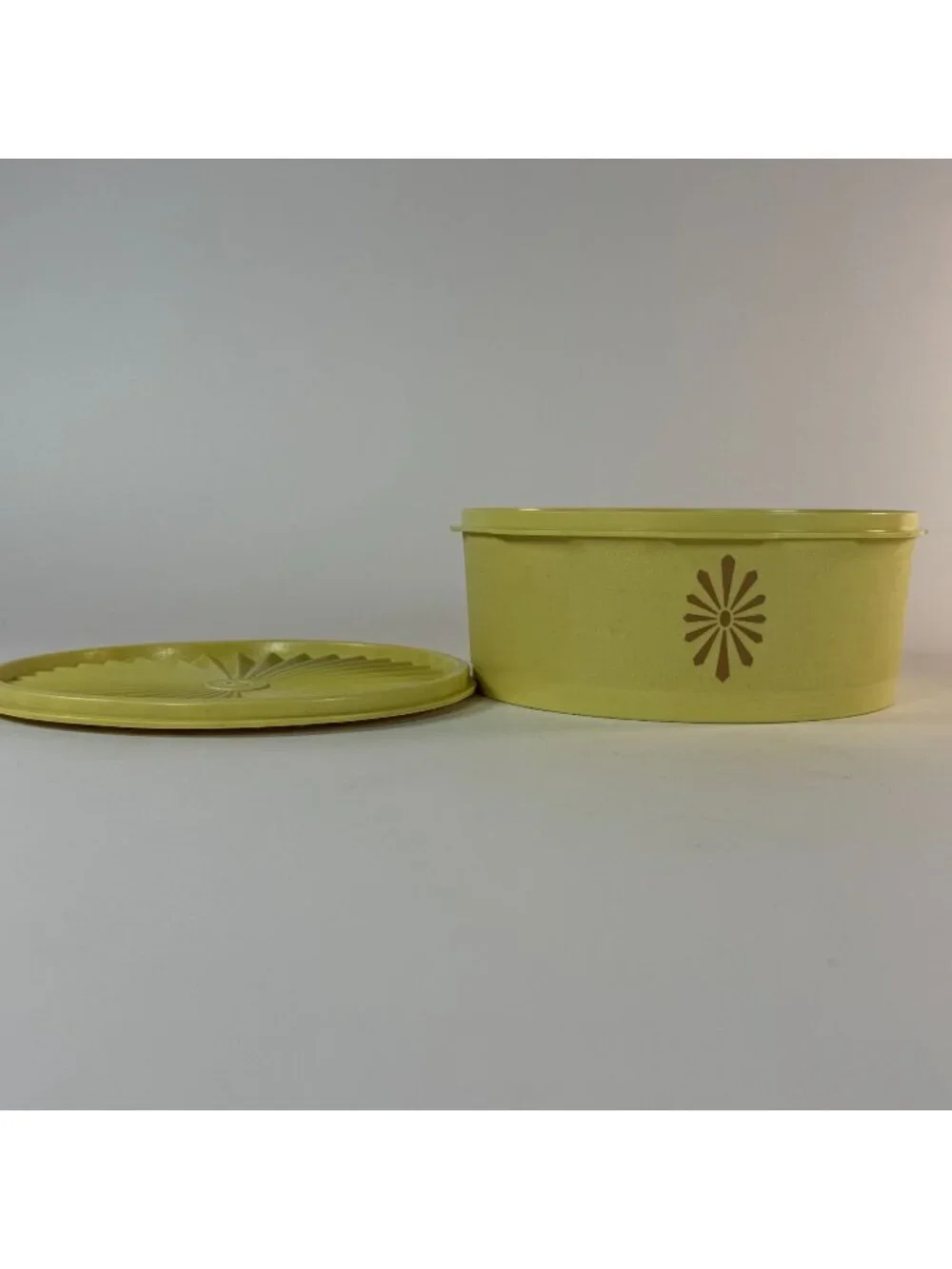 Vintage Tupperware Sunburst Servalier Canister 1204-5 Yellow Lid Storage